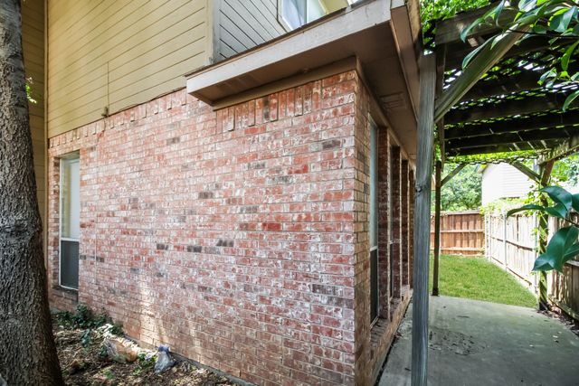 4010 Windhaven Lane, Dallas, TX 75287