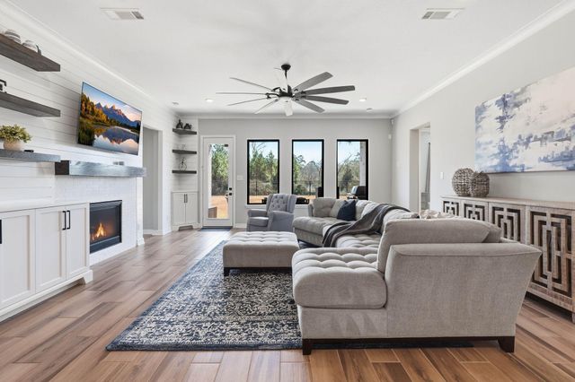 8670 Burdekin Road, Magnolia, TX 77354