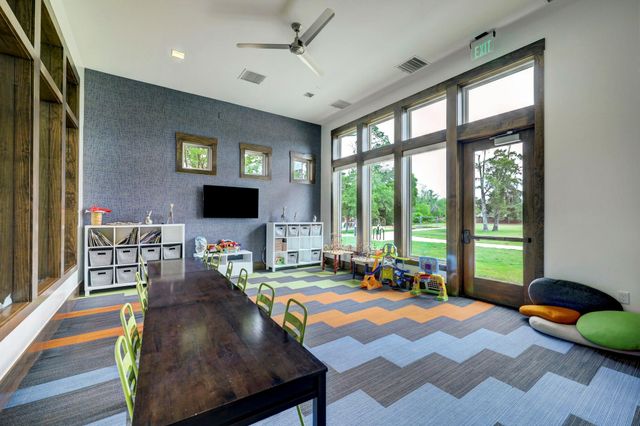 8670 Burdekin Road, Magnolia, TX 77354