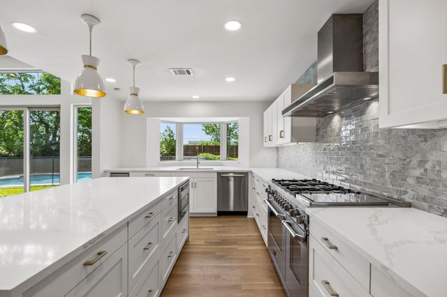4452 Sugar Mill Road, Dallas, TX 75244