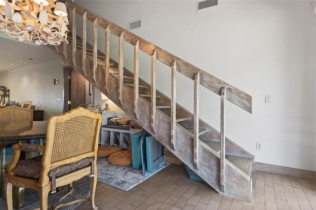 6200 Riviera Drive, Oklahoma City, OK 73112
