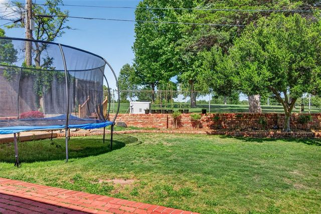 6200 Riviera Drive, Oklahoma City, OK 73112