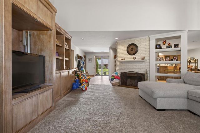 6200 Riviera Drive, Oklahoma City, OK 73112