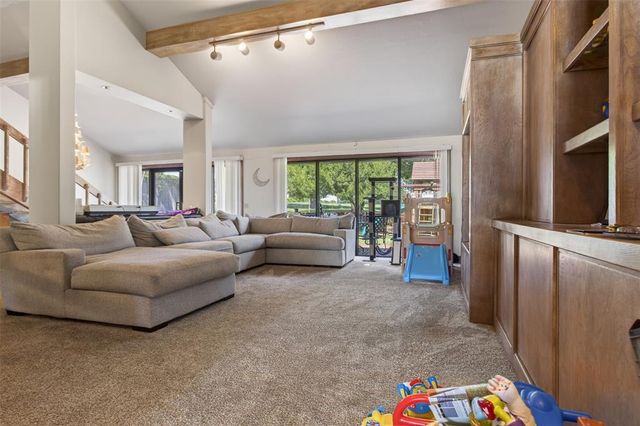 6200 Riviera Drive, Oklahoma City, OK 73112