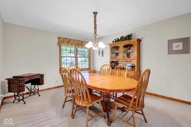 13010 E Otter Creek Lane, Columbus, IN 47203