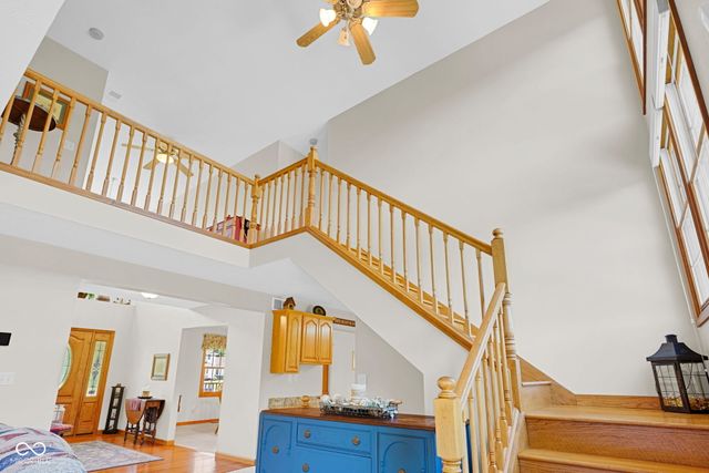 13010 E Otter Creek Lane, Columbus, IN 47203