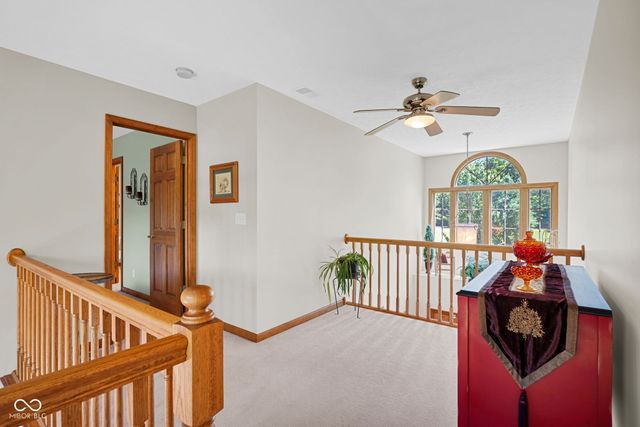 13010 E Otter Creek Lane, Columbus, IN 47203
