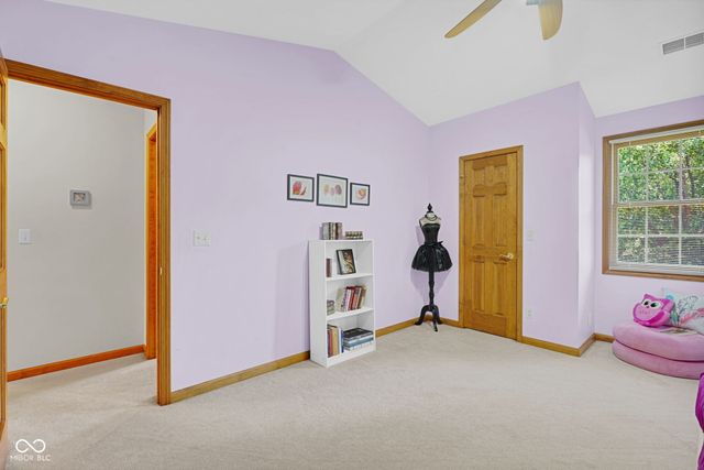 13010 E Otter Creek Lane, Columbus, IN 47203
