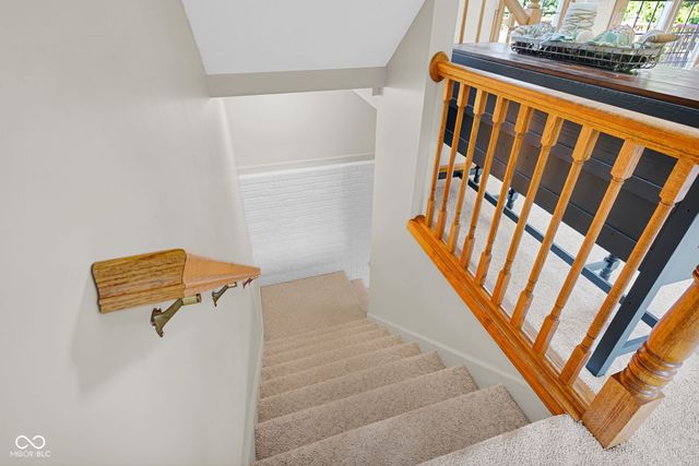 13010 E Otter Creek Lane, Columbus, IN 47203