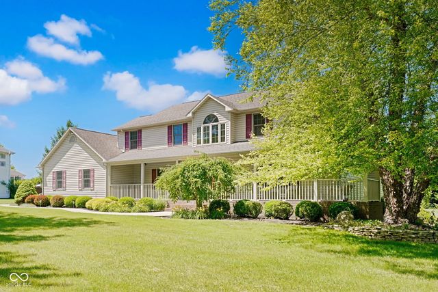 13010 E Otter Creek Lane, Columbus, IN 47203