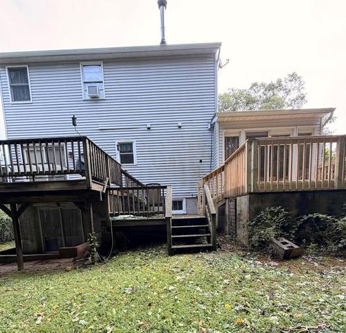 9 Fowler Avenue, Ronkonkoma, NY 11779