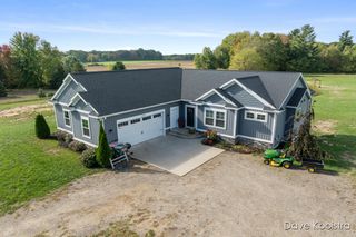 13609 84th Avenue, Coopersville, MI 49404