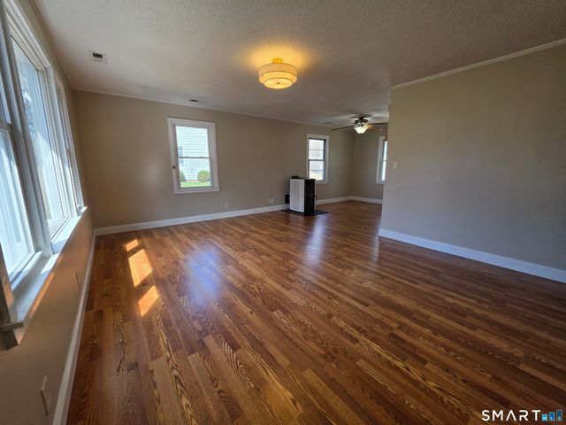 89 Faith Circle 89, Manchester, CT 06040