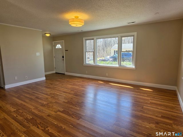 89 Faith Circle 89, Manchester, CT 06040