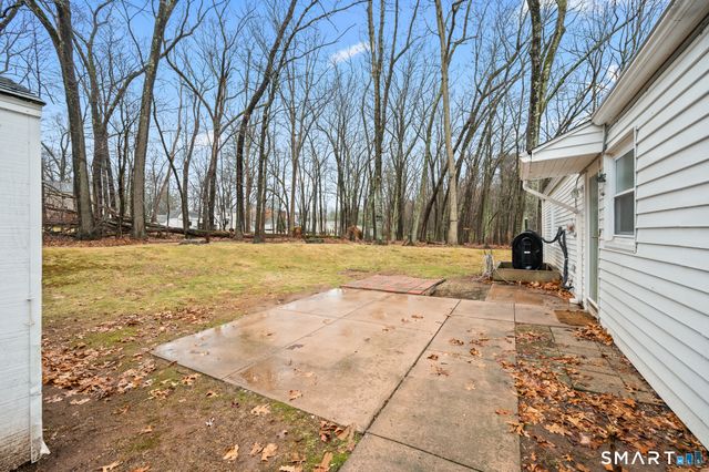 89 Faith Circle 89, Manchester, CT 06040