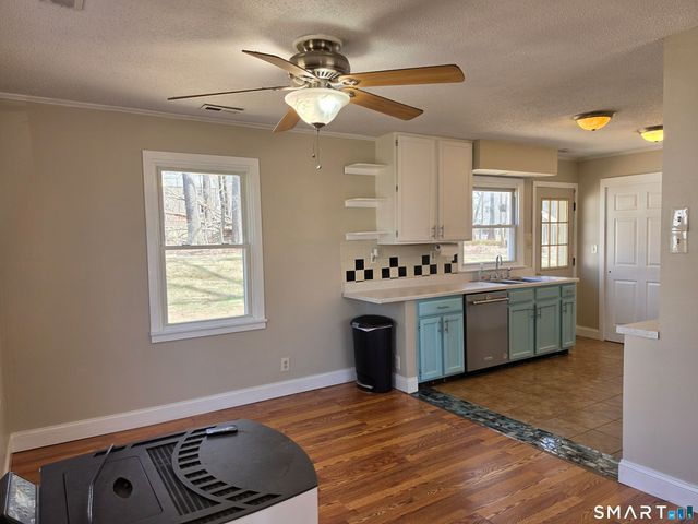 89 Faith Circle 89, Manchester, CT 06040