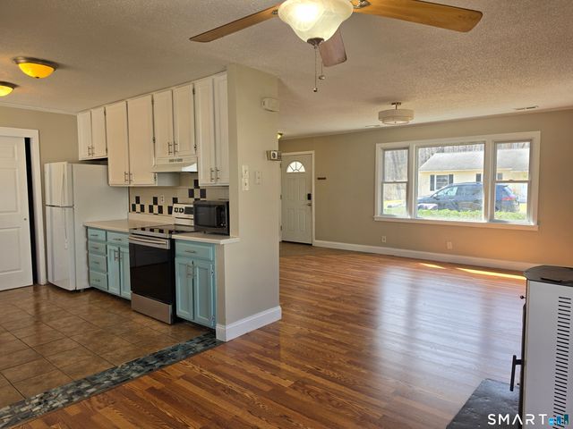 89 Faith Circle 89, Manchester, CT 06040