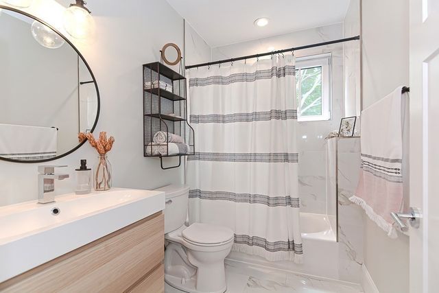 52 River 7, Boston, MA 02126