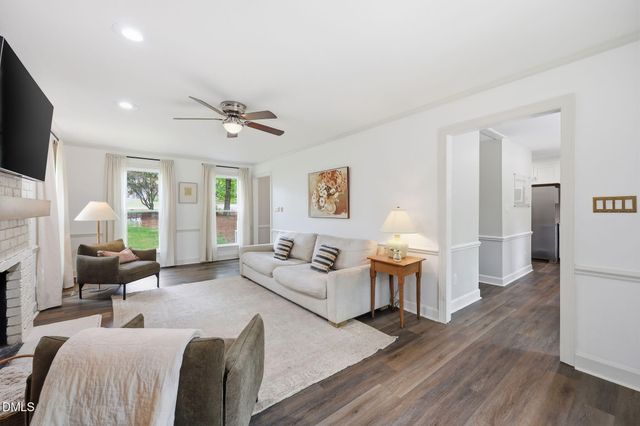 501 N Woodrow Street, Fuquay Varina, NC 27526