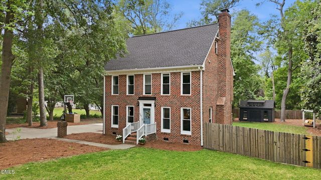501 N Woodrow Street, Fuquay Varina, NC 27526