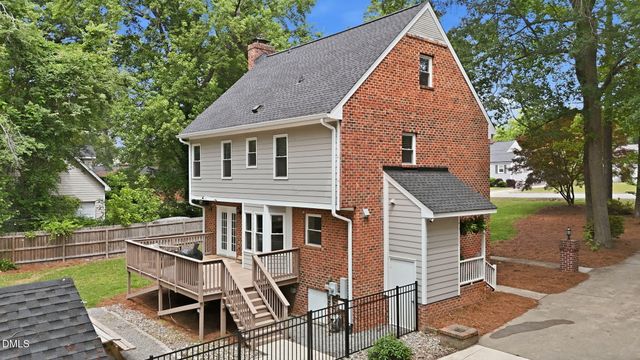 501 N Woodrow Street, Fuquay Varina, NC 27526