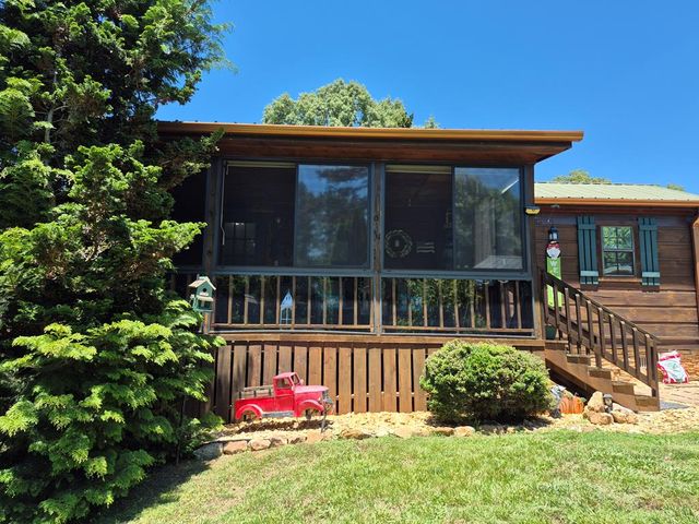 40 Wilderness Court, Blairsville, GA 30512