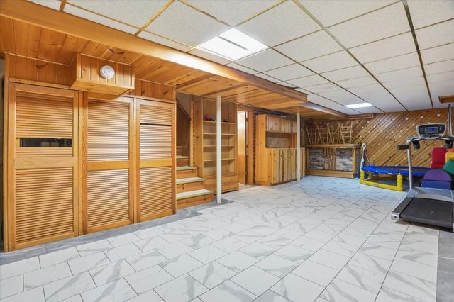 415 Garfield Road, Ingleside, IL 60041