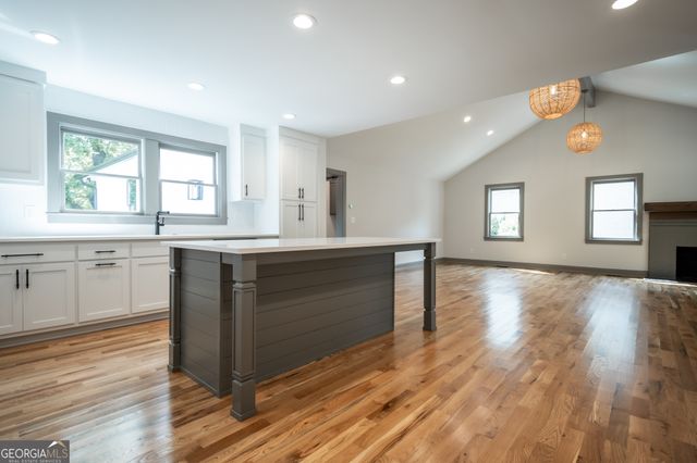 215 Holman Avenue, Athens, GA 30606
