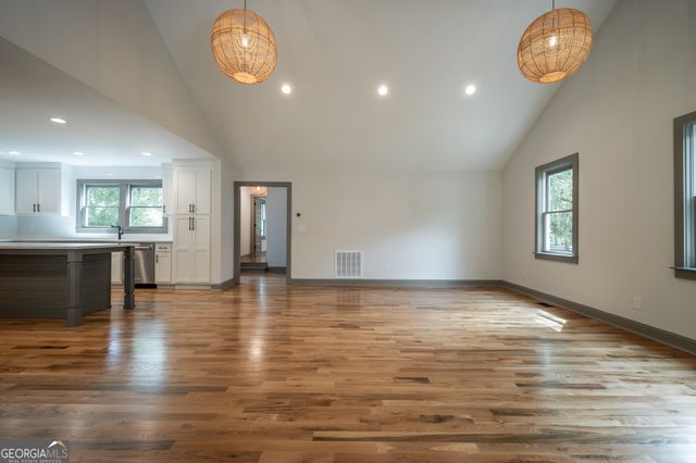 215 Holman Avenue, Athens, GA 30606