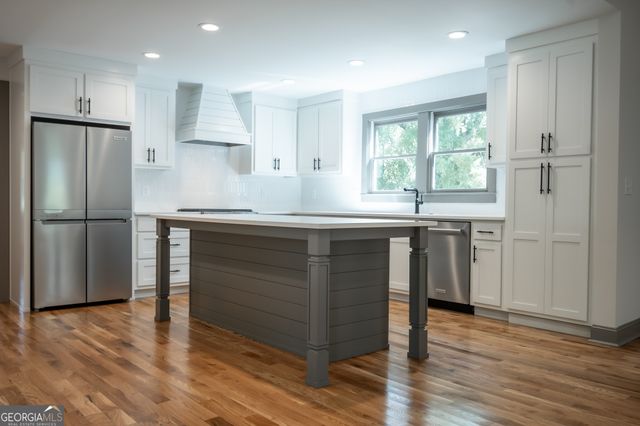 215 Holman Avenue, Athens, GA 30606