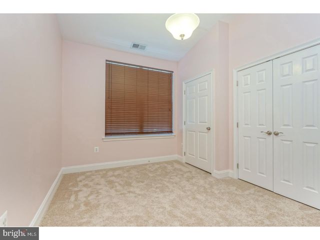 508 CAPTAINS WAY, Philadelphia, PA 19146