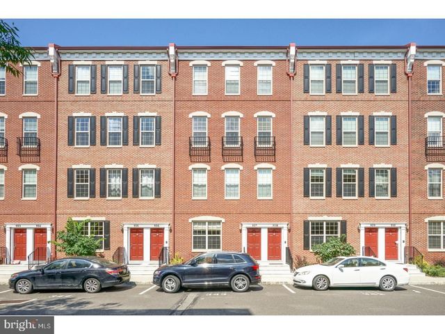 508 CAPTAINS WAY, Philadelphia, PA 19146