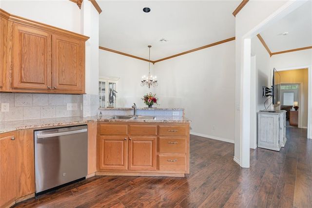 15400 Monarch Lane, Edmond, OK 73013