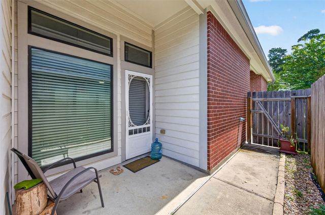 25139 Alina Lane, Spring, TX 77386