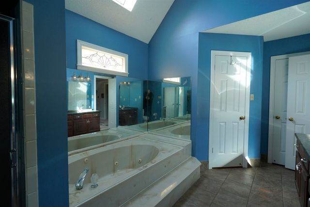 3652 WINCROSS DR, Memphis, TN 38119