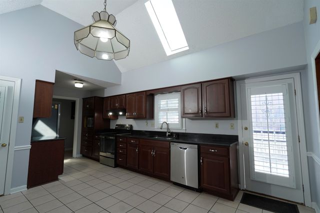 3652 WINCROSS DR, Memphis, TN 38119