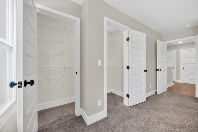 1594 S Watkins Street, Chattanooga, TN 37404