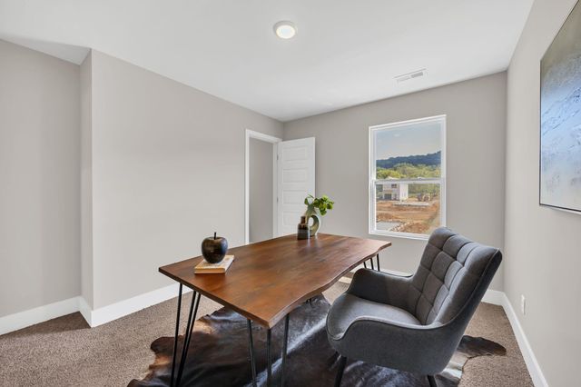 1594 S Watkins Street, Chattanooga, TN 37404
