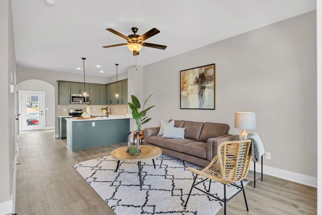 1594 S Watkins Street, Chattanooga, TN 37404