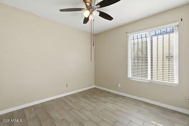 6612 N 48th Drive, Glendale, AZ 85301