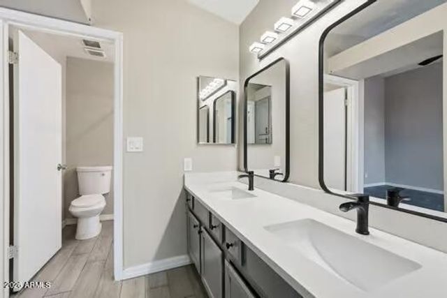6612 N 48th Drive, Glendale, AZ 85301