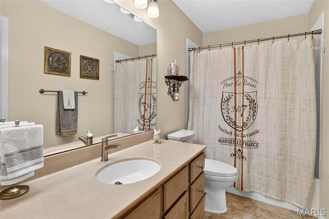 7296 Picasso Drive, Dardenne Prairie, MO 63368