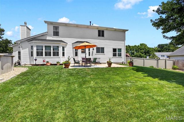 7296 Picasso Drive, Dardenne Prairie, MO 63368