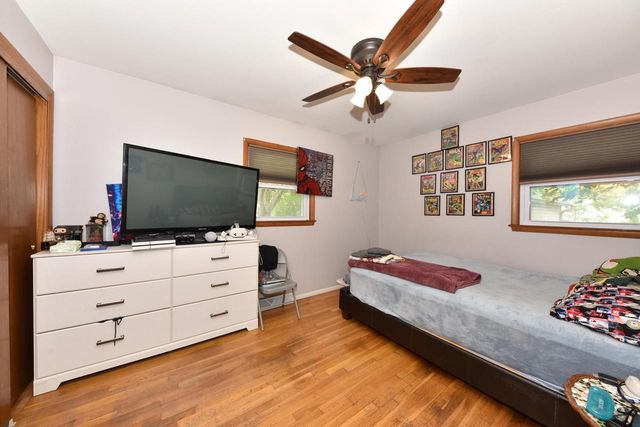 2382 S 93rd STREET, West Allis, WI 53227