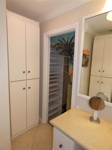 7917 PINEGROVE COURT 1, Sarasota, FL 34238