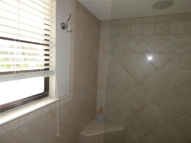 7917 PINEGROVE COURT 1, Sarasota, FL 34238