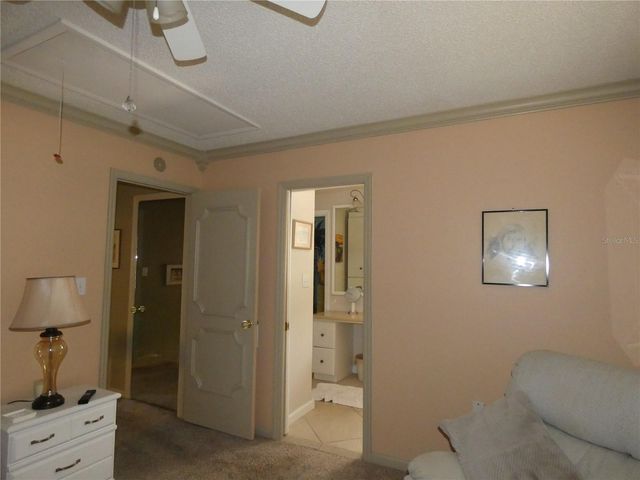 7917 PINEGROVE COURT 1, Sarasota, FL 34238