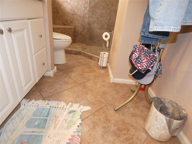 7917 PINEGROVE COURT 1, Sarasota, FL 34238
