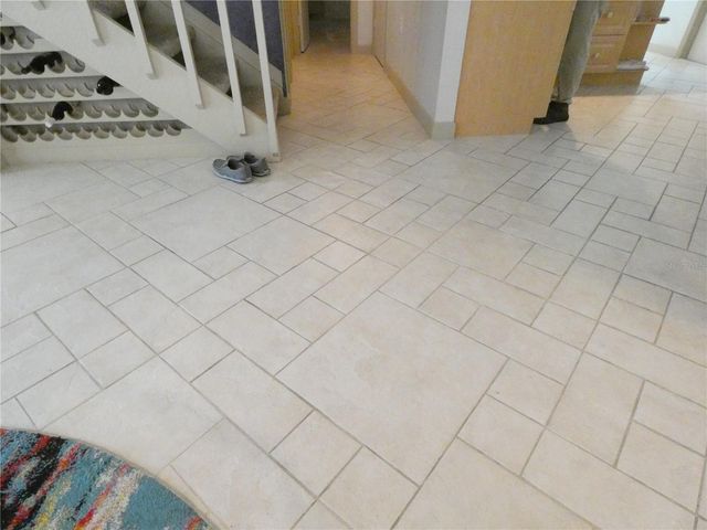 7917 PINEGROVE COURT 1, Sarasota, FL 34238