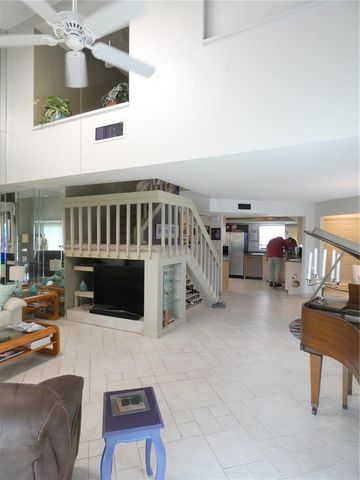 7917 PINEGROVE COURT 1, Sarasota, FL 34238